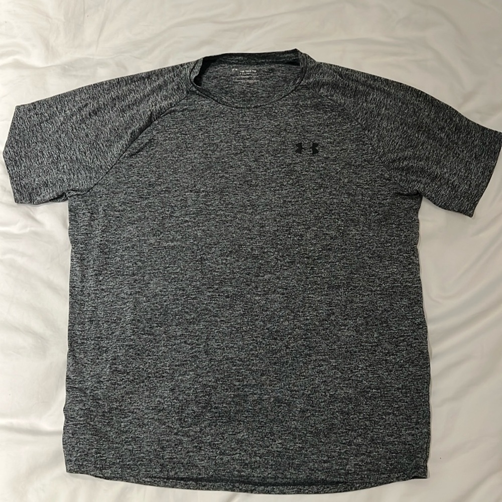 XL Under Armour Tech Tee Dark Gray